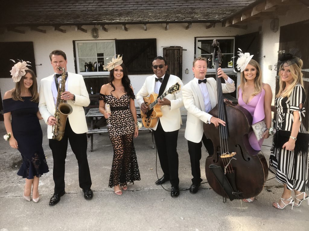 Logie Country house wedding guests with the Ritz Trio